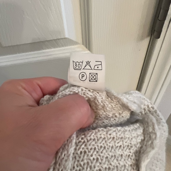 Brandt Melville Cream Carolina Cardigan. - Picture 8 of 8